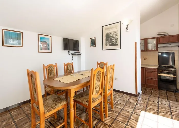 Διαμέρισμα House Mitic