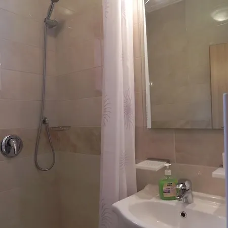 Apartment House Mitic *