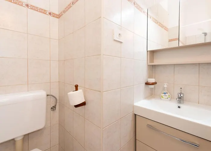 House Mitic Lägenhet