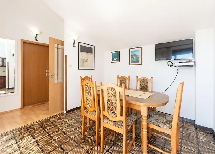 House Mitic Lägenhet